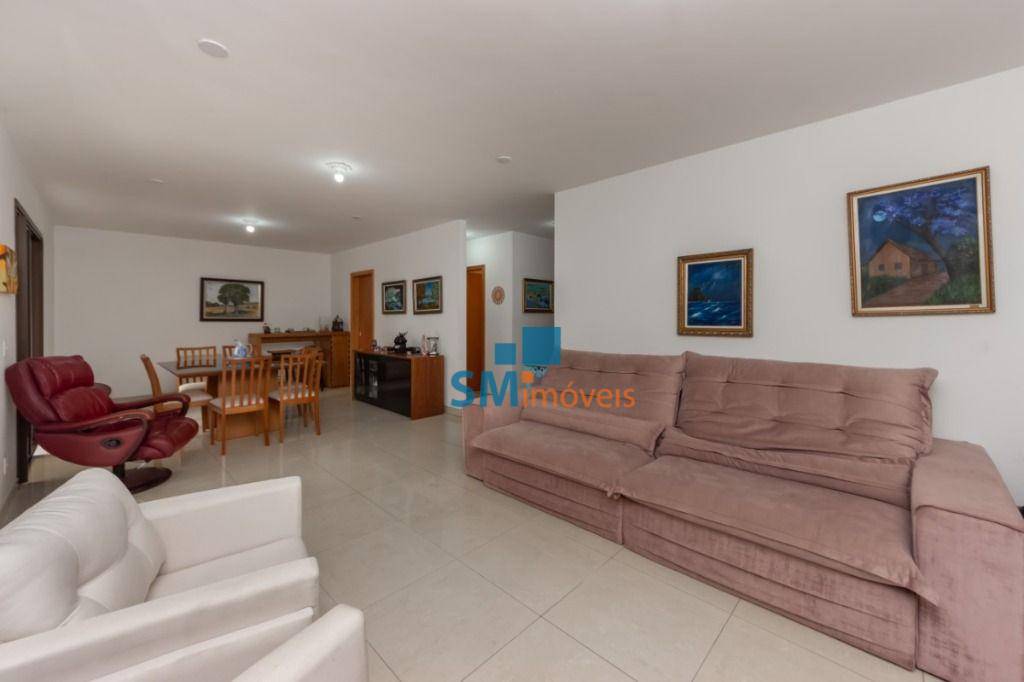 Apartamento à venda com 4 quartos, 208m² - Foto 8