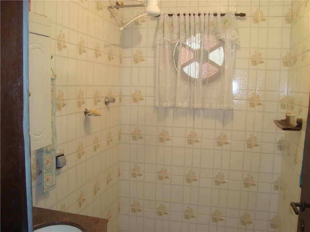 Sobrado à venda com 2 quartos, 250m² - Foto 9