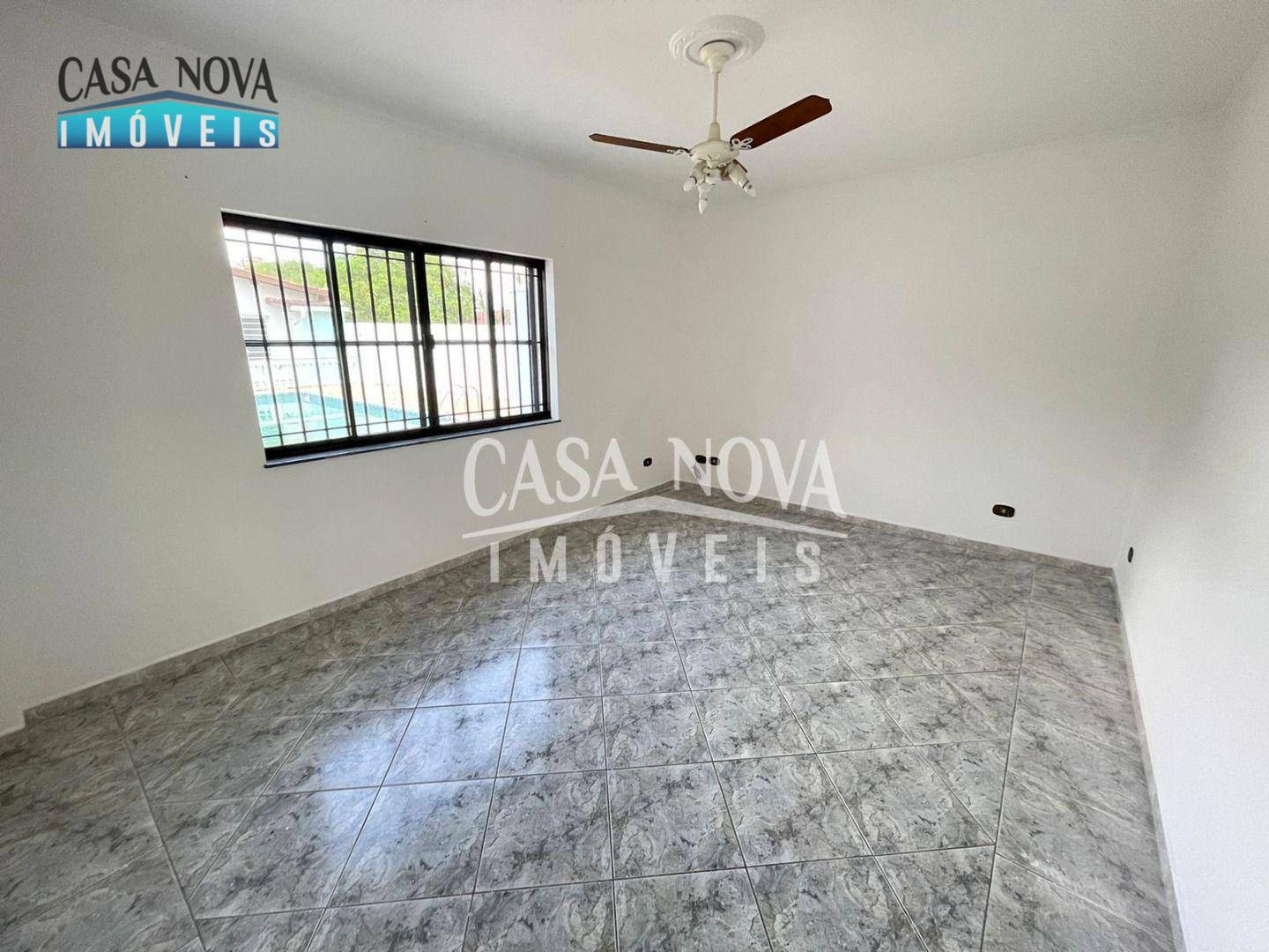 Casa de Condomínio para alugar com 3 quartos, 300m² - Foto 24