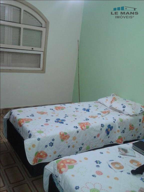 Chácara à venda com 4 quartos, 350m² - Foto 10