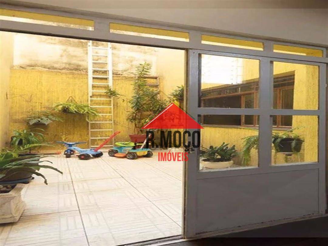 Sobrado à venda com 4 quartos, 120m² - Foto 11