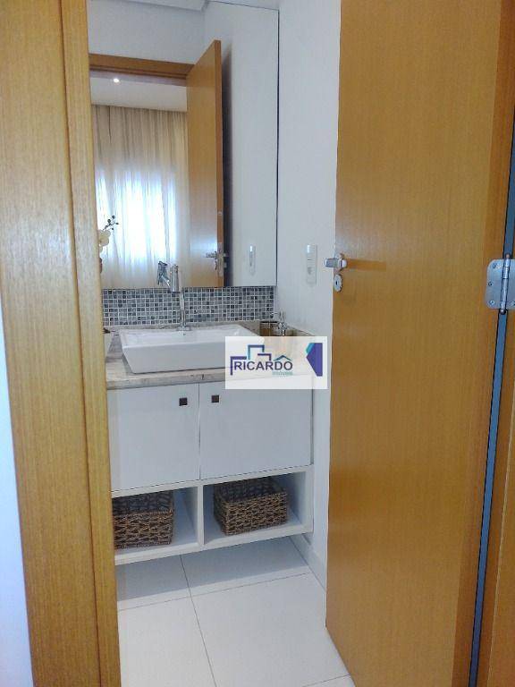 Apartamento à venda com 3 quartos, 83m² - Foto 31