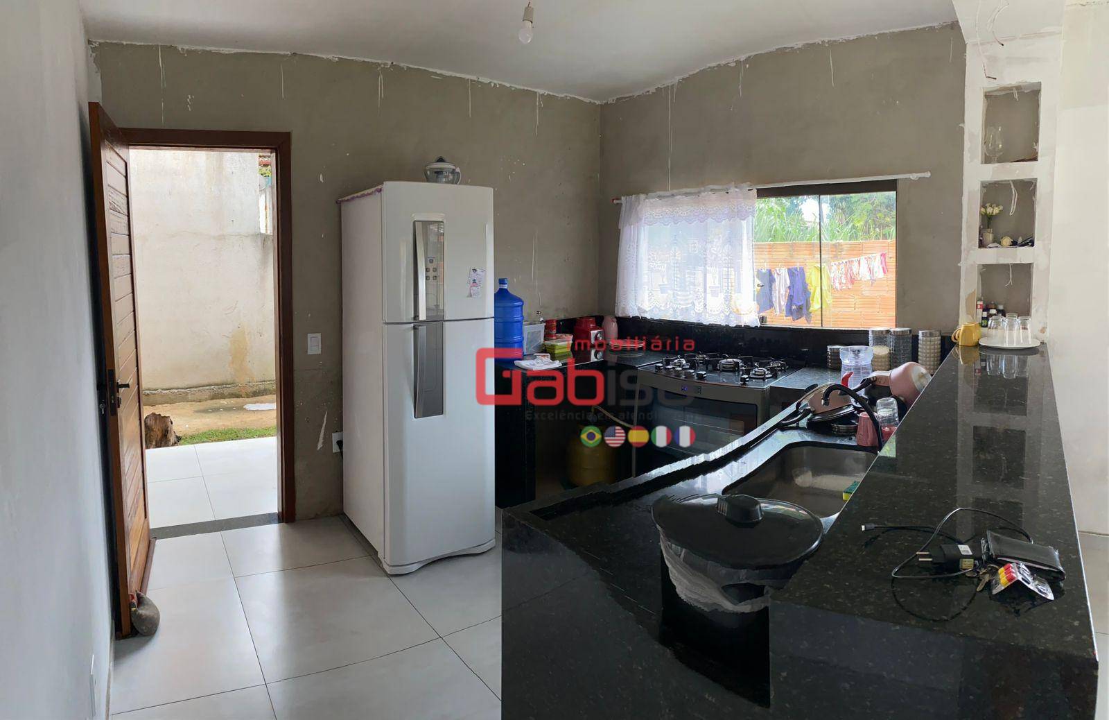 Casa à venda com 3 quartos, 110m² - Foto 4