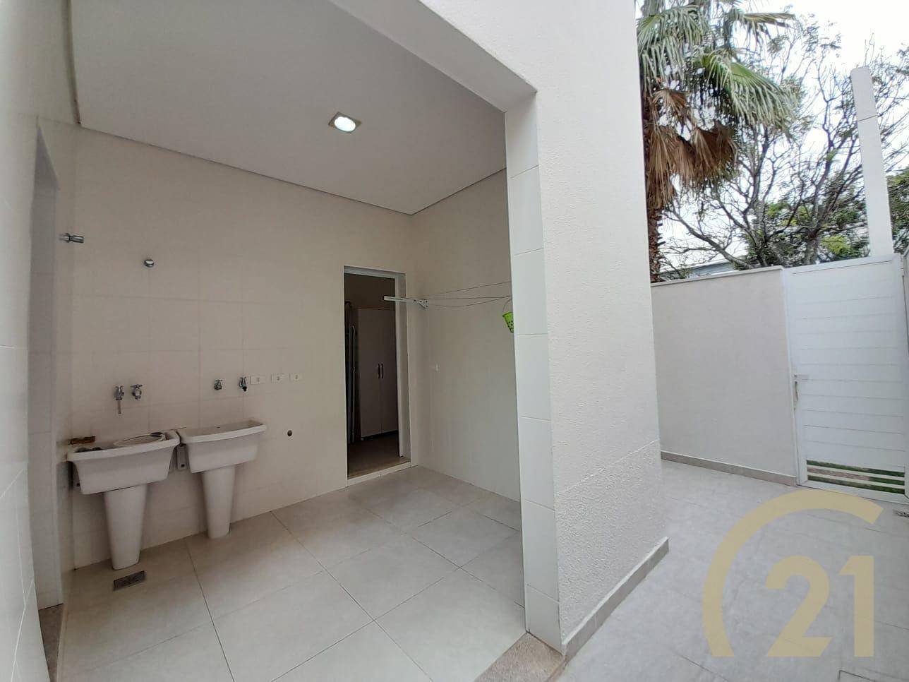 Casa de Condomínio para alugar com 3 quartos, 229m² - Foto 29