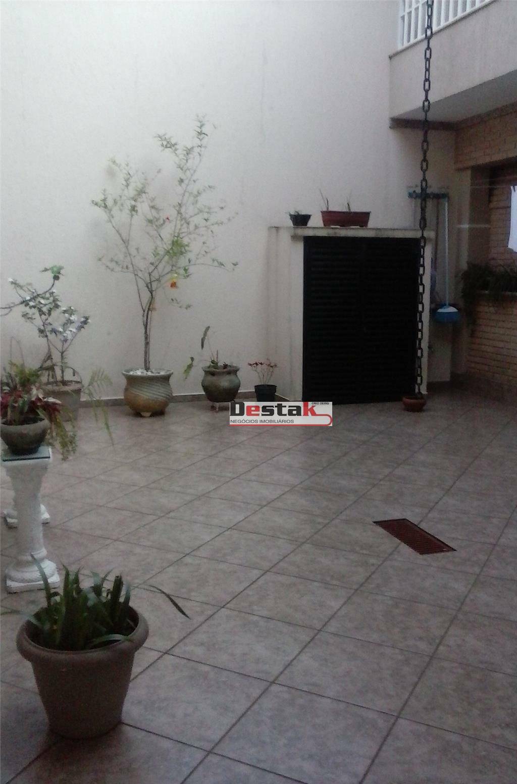 Sobrado à venda com 3 quartos, 200m² - Foto 29