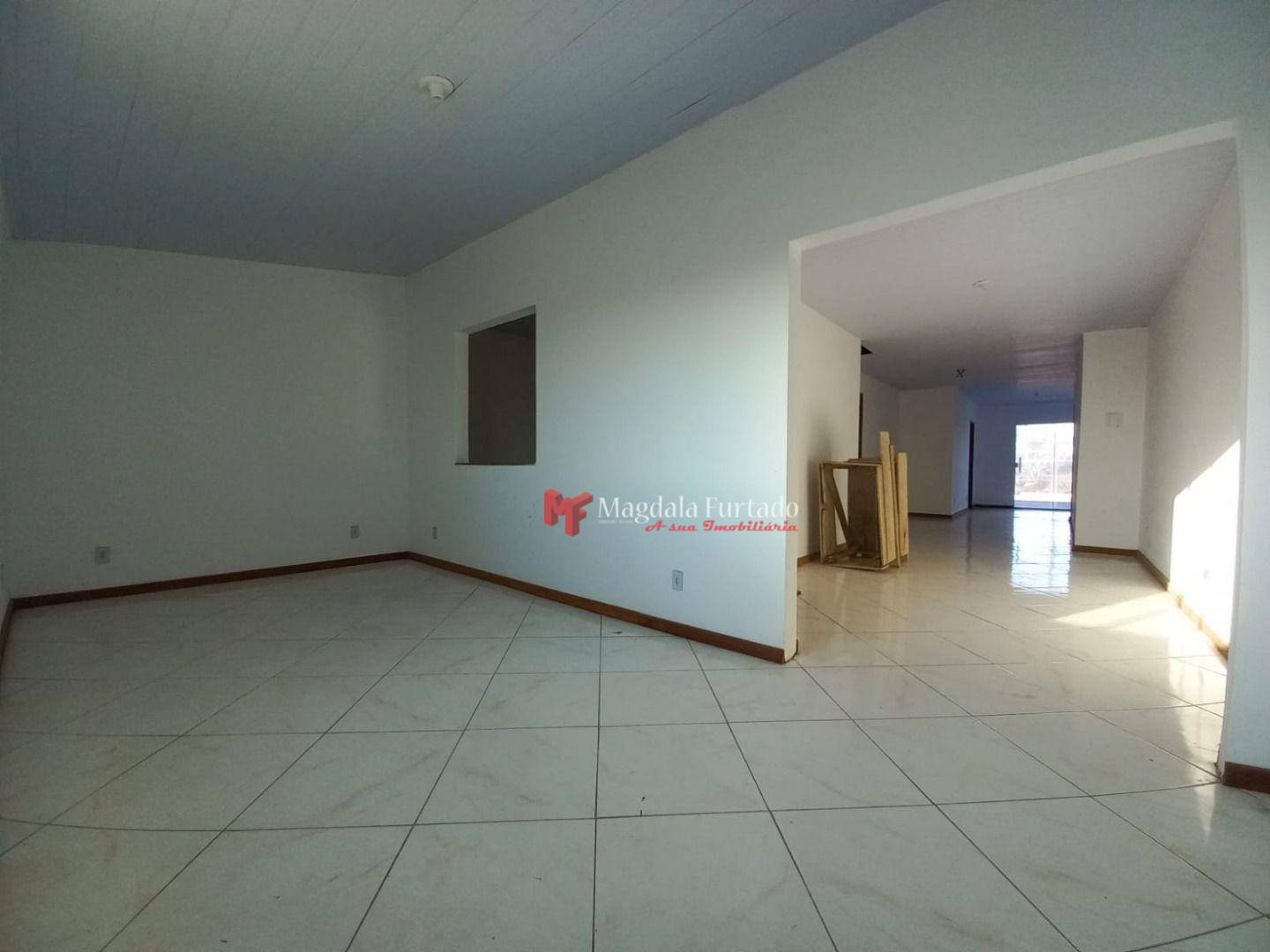 Casa à venda com 3 quartos, 98m² - Foto 8