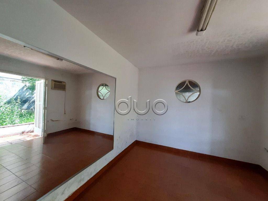 Casa para alugar com 3 quartos, 224m² - Foto 56