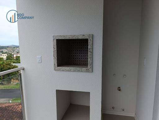 Apartamento à venda com 2 quartos, 70m² - Foto 9