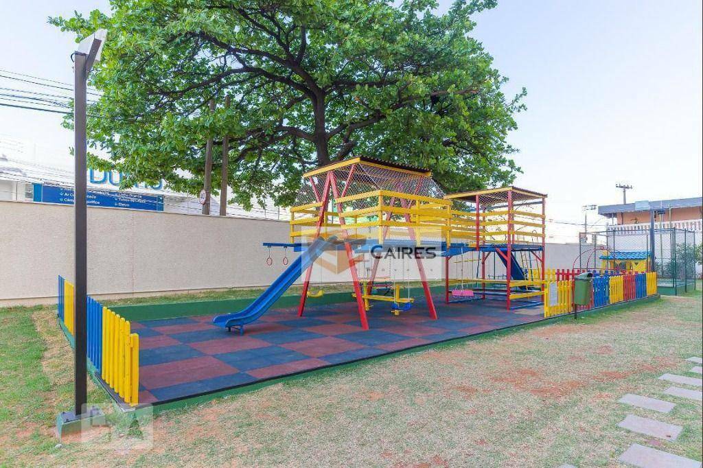 Apartamento para alugar com 2 quartos, 52m² - Foto 13