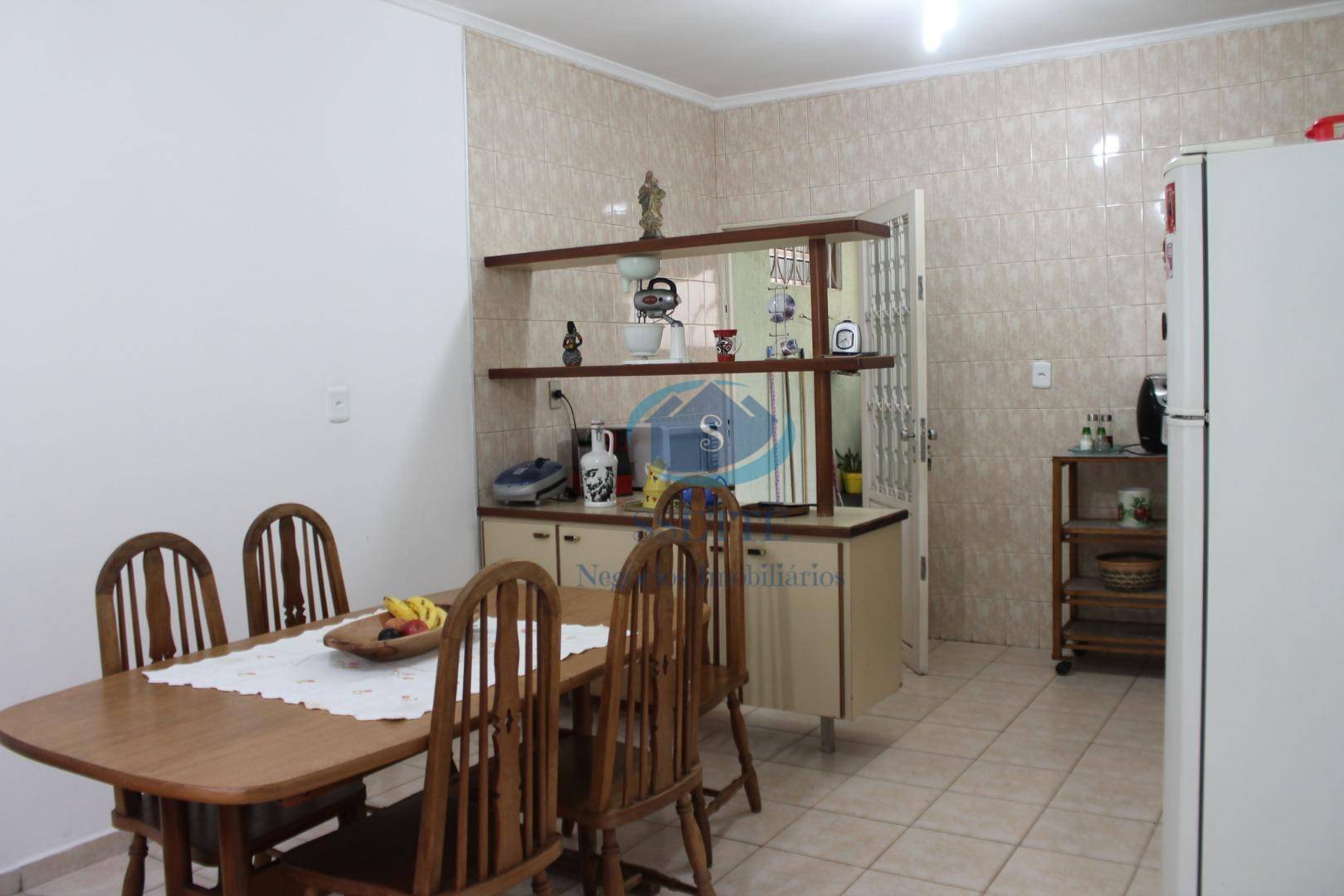 Casa à venda com 3 quartos, 170m² - Foto 24