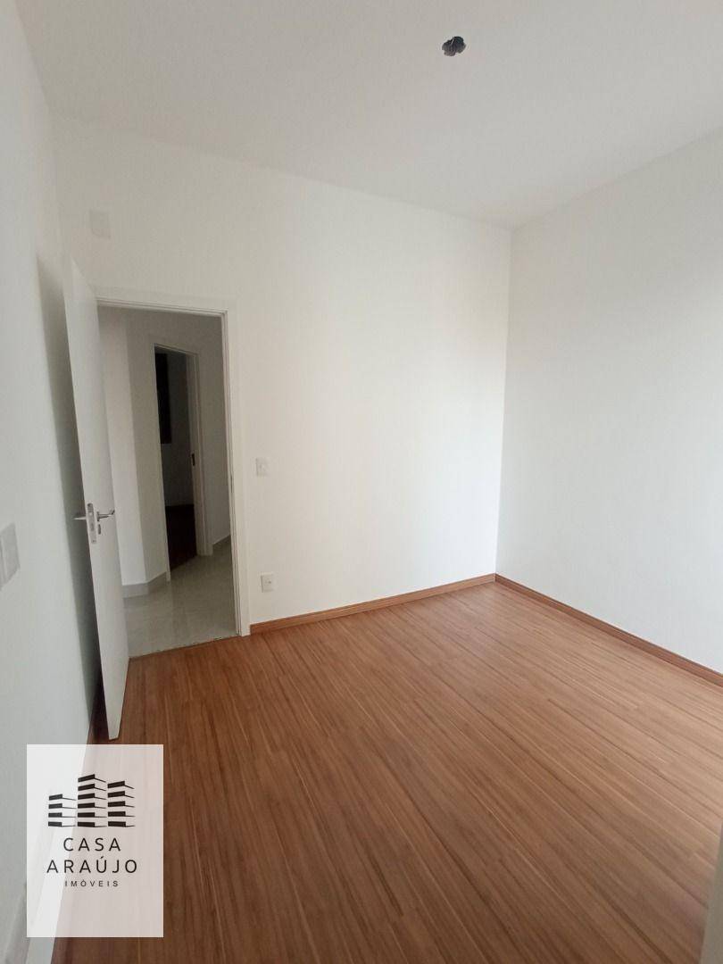 Apartamento à venda com 3 quartos, 89m² - Foto 6