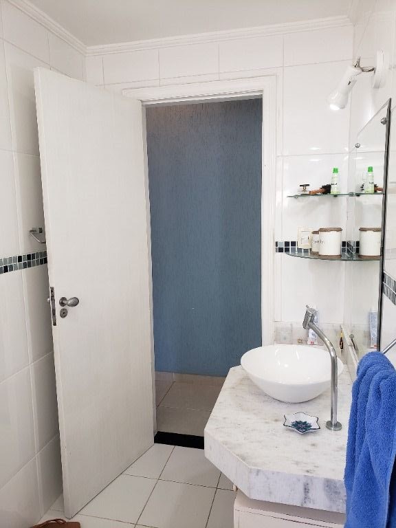 Apartamento à venda com 3 quartos, 100m² - Foto 20