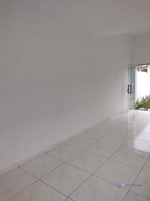 Casa à venda com 2 quartos, 63m² - Foto 13