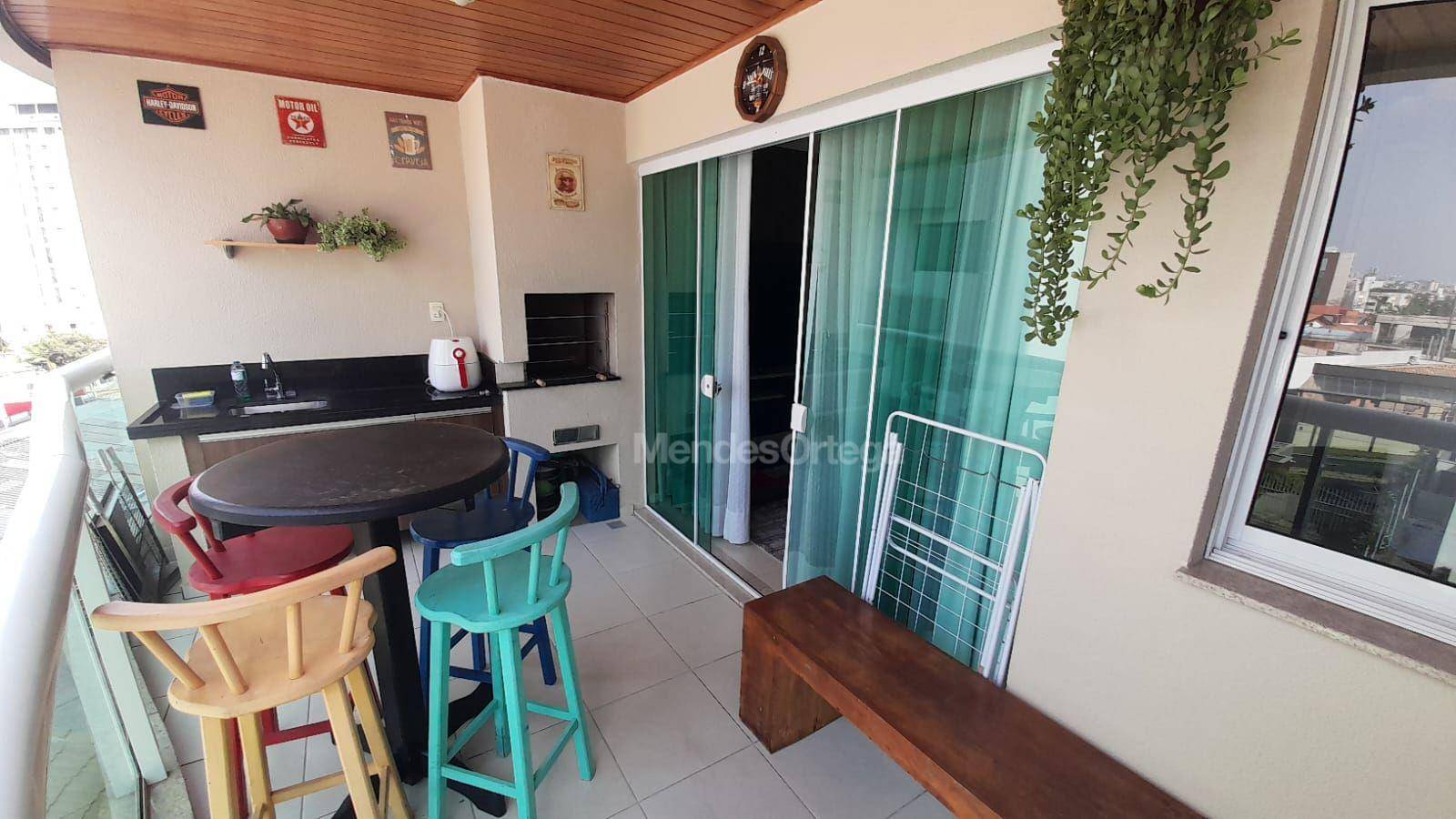 Apartamento à venda com 3 quartos, 108m² - Foto 8