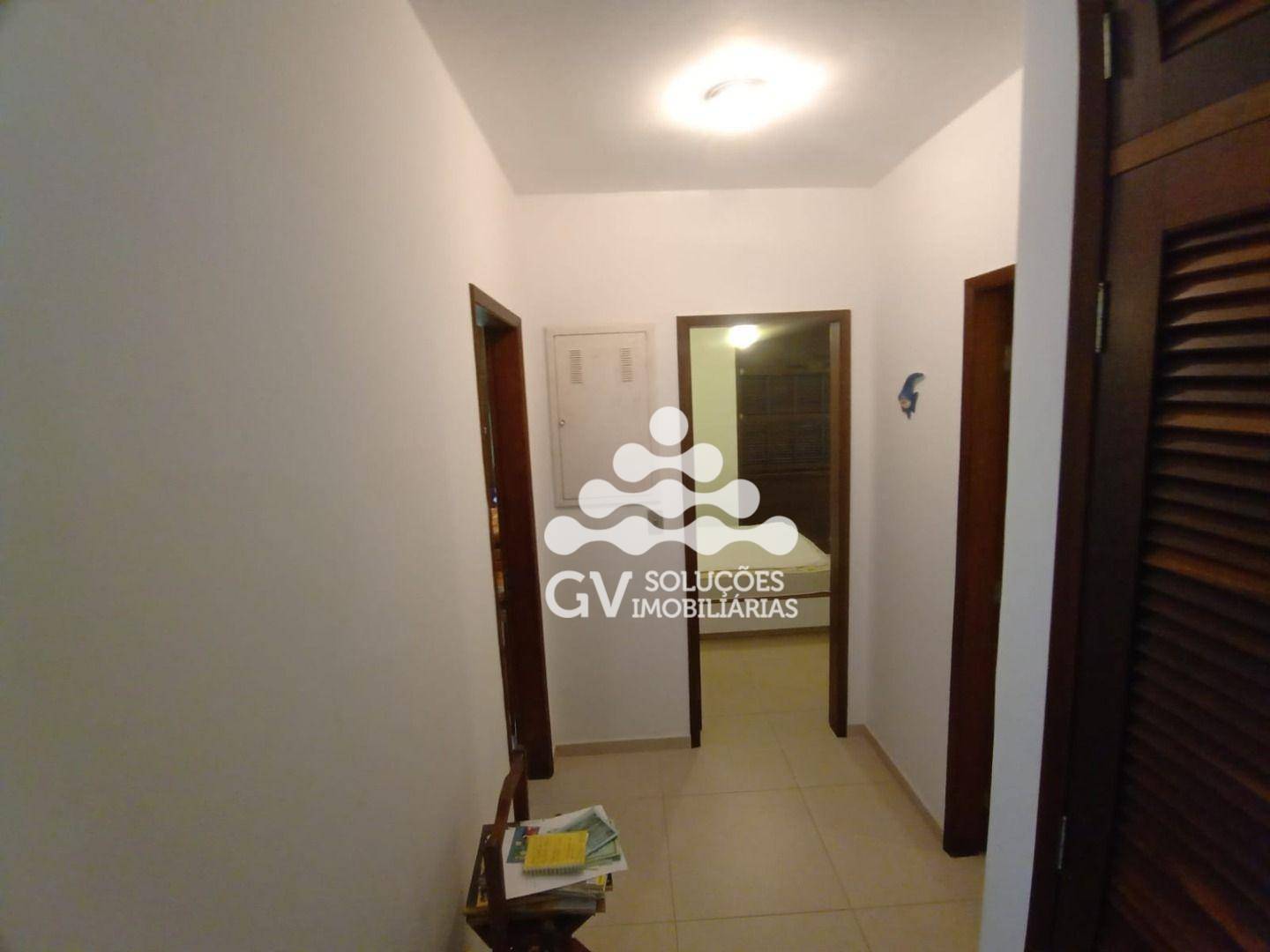 Casa de Condomínio à venda com 5 quartos, 244m² - Foto 14