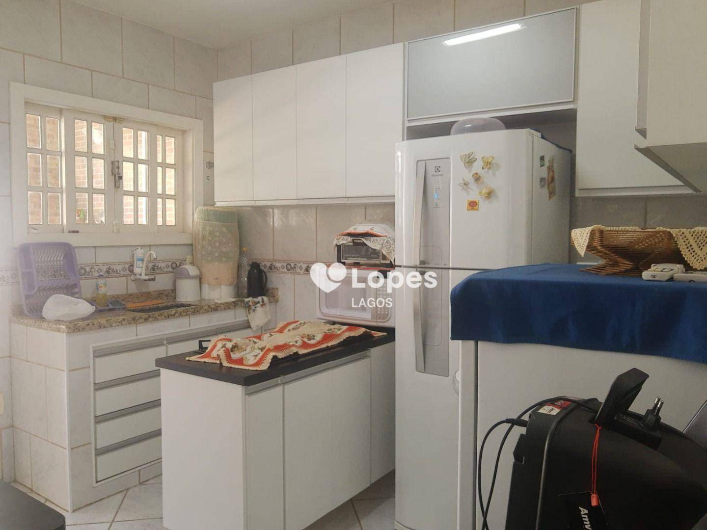 Casa à venda com 4 quartos, 120m² - Foto 9