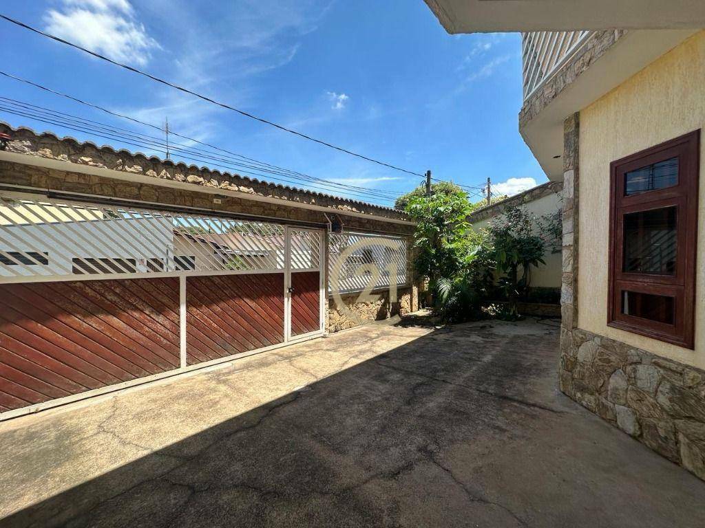 Casa à venda com 3 quartos, 280m² - Foto 6