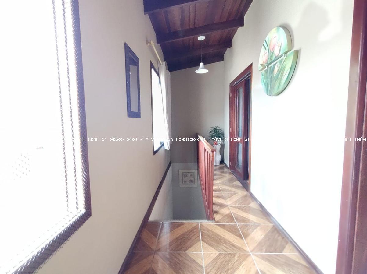 Casa à venda com 5 quartos, 232m² - Foto 23