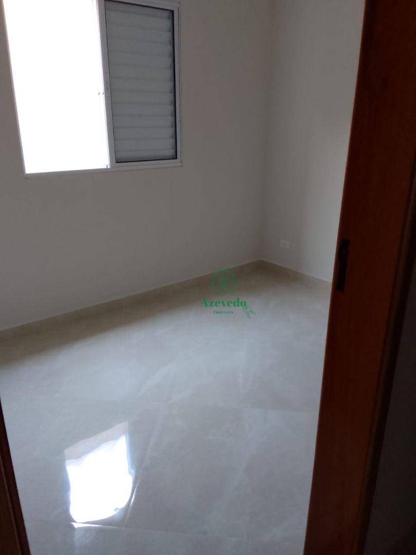 Casa à venda com 3 quartos, 90m² - Foto 10