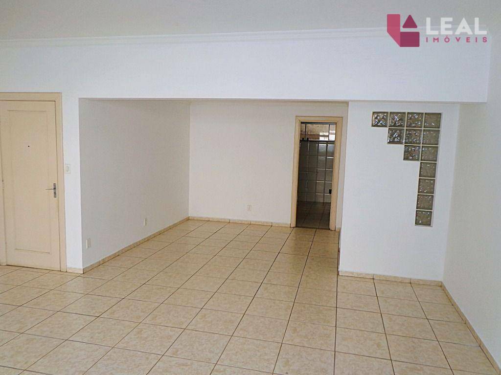 Apartamento à venda com 3 quartos, 147m² - Foto 3