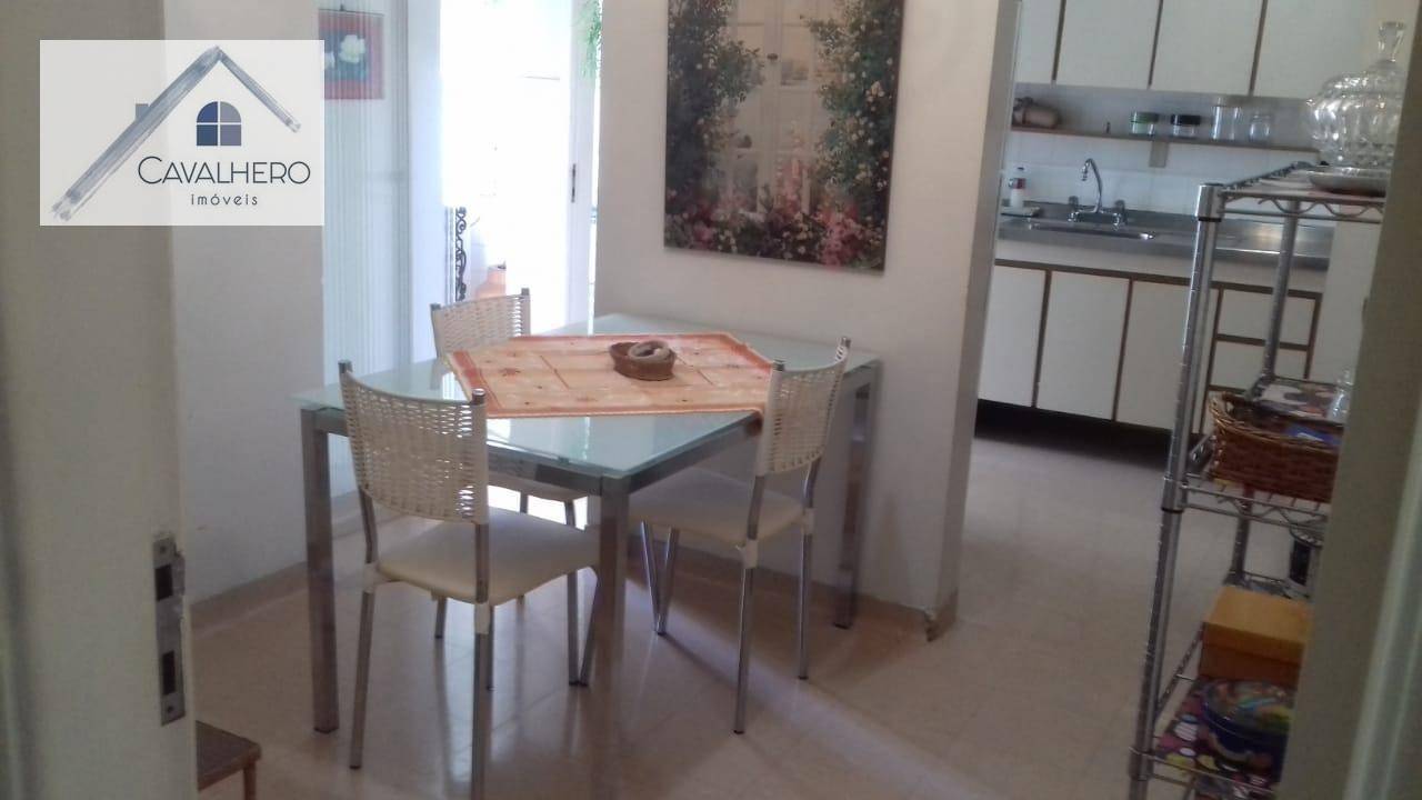 Apartamento à venda com 3 quartos, 136m² - Foto 6