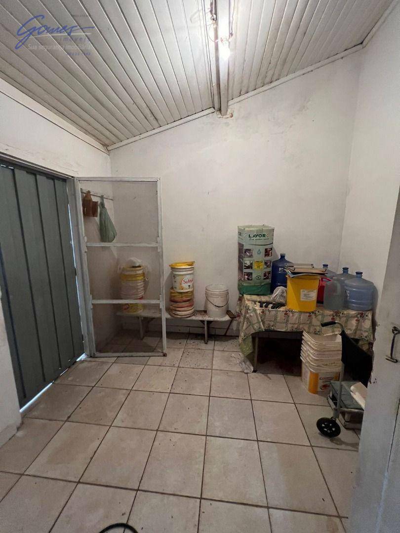 Casa à venda com 3 quartos, 224m² - Foto 12