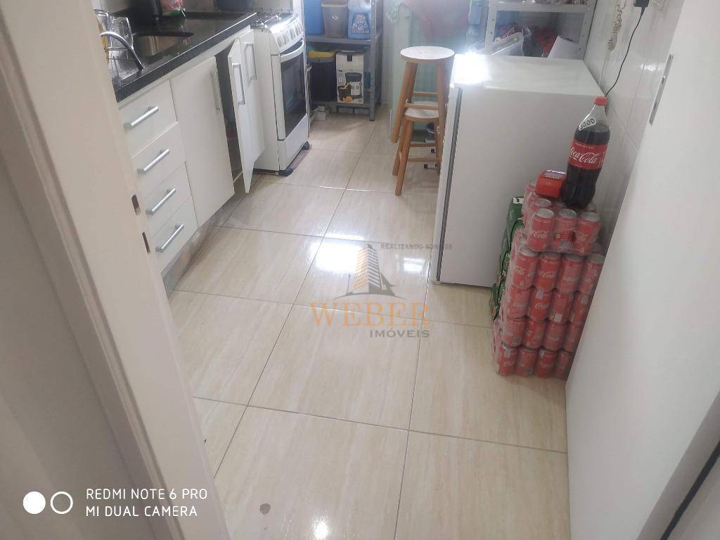 Apartamento à venda com 2 quartos, 54m² - Foto 28