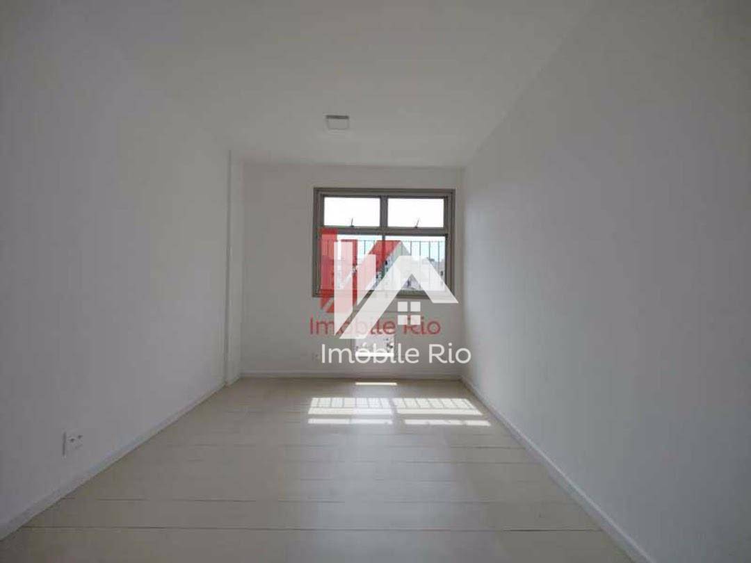 Apartamento à venda com 3 quartos, 142m² - Foto 8
