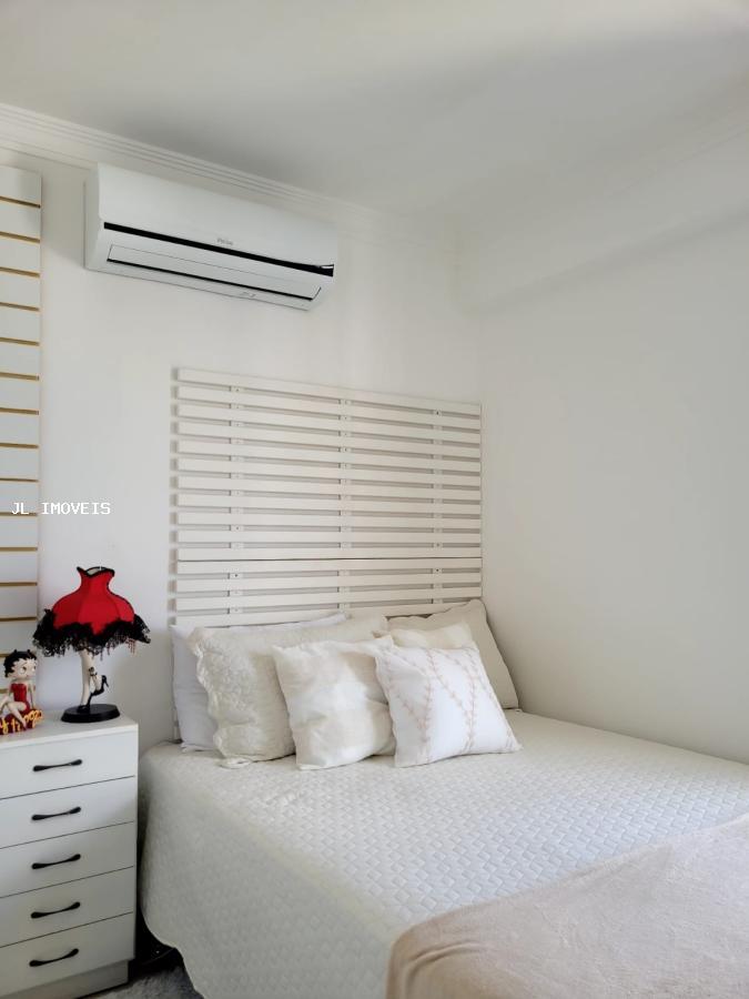 Apartamento à venda com 3 quartos, 130m² - Foto 9