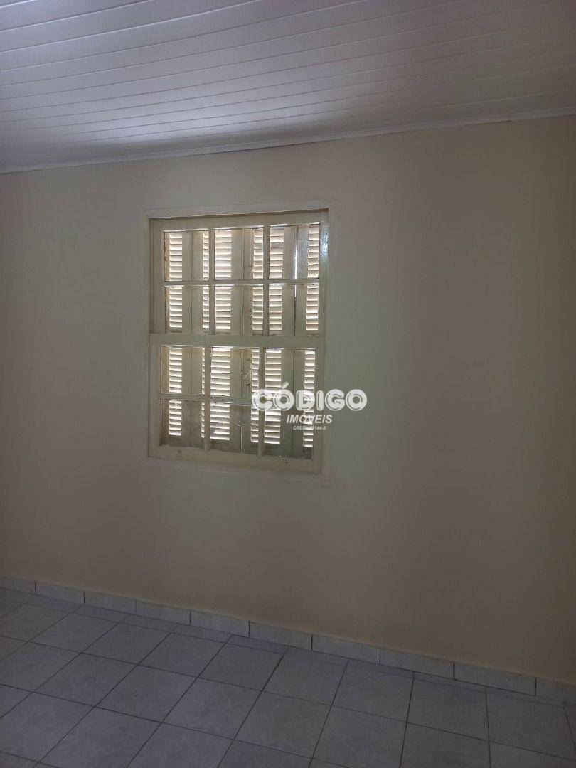 Casa para alugar com 1 quarto, 50m² - Foto 8