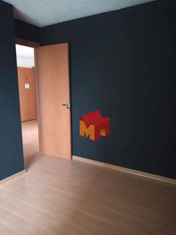 Apartamento à venda com 2 quartos, 40m² - Foto 17