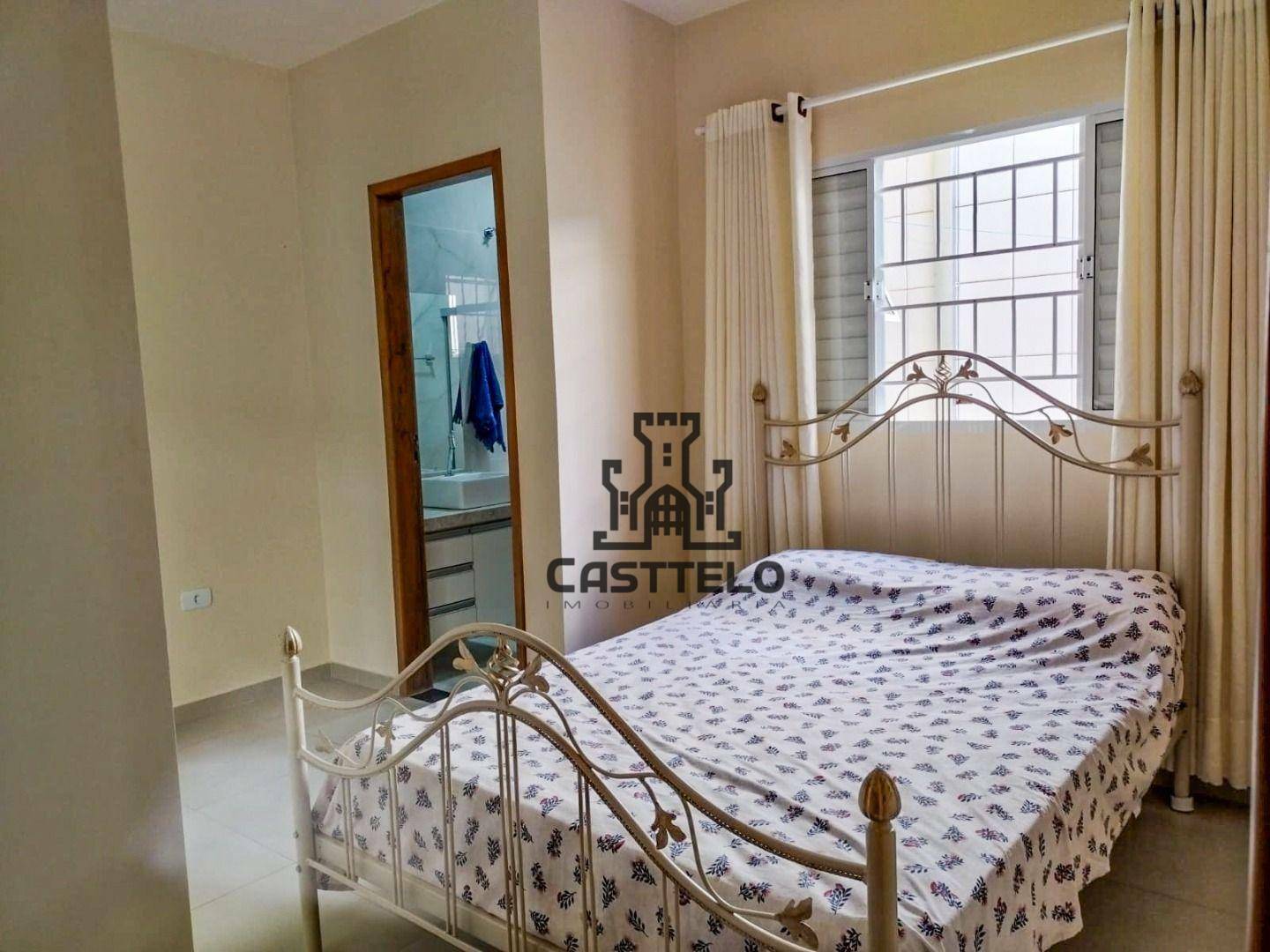 Casa à venda com 3 quartos, 80m² - Foto 11