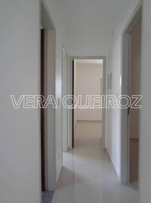 Casa para alugar com 3 quartos, 120m² - Foto 11