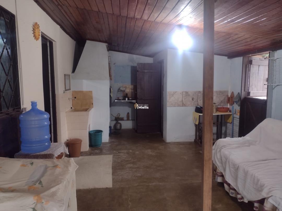 Casa à venda com 3 quartos, 90m² - Foto 17