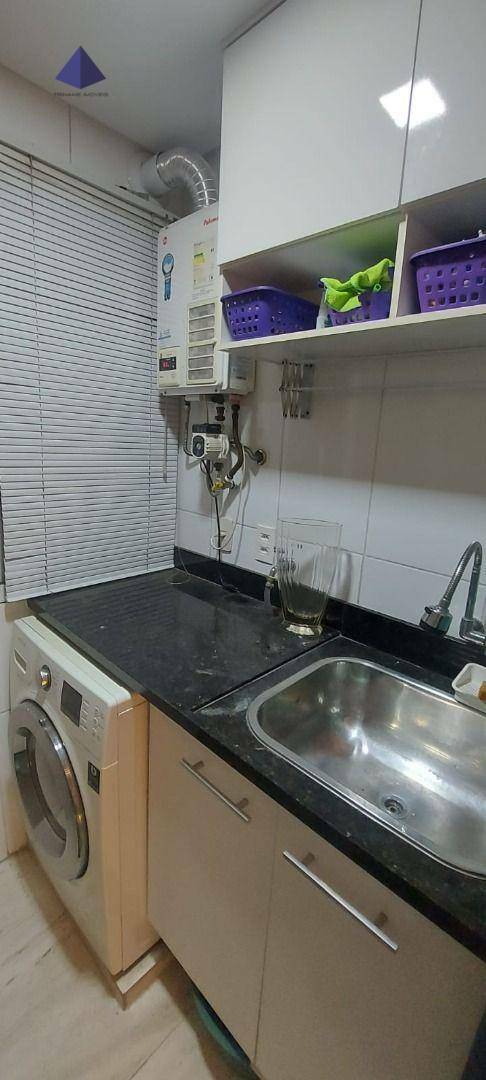 Apartamento à venda com 2 quartos, 62m² - Foto 13