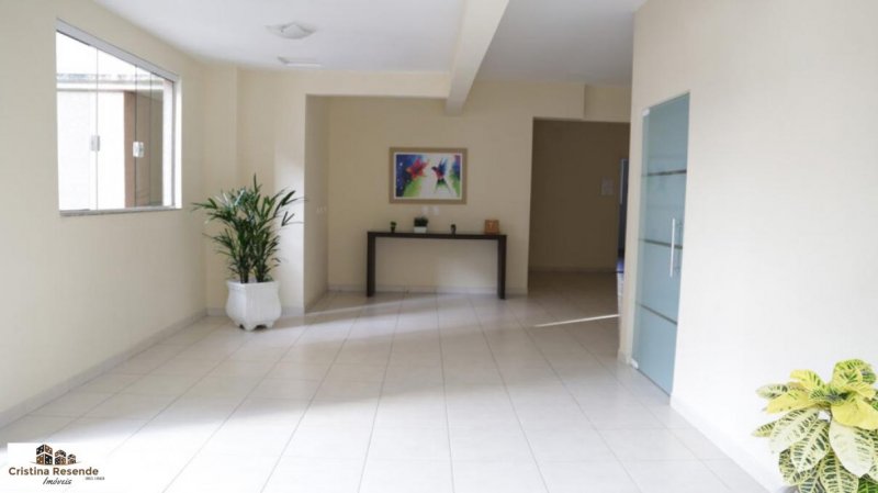 Apartamento à venda com 3 quartos, 92m² - Foto 10