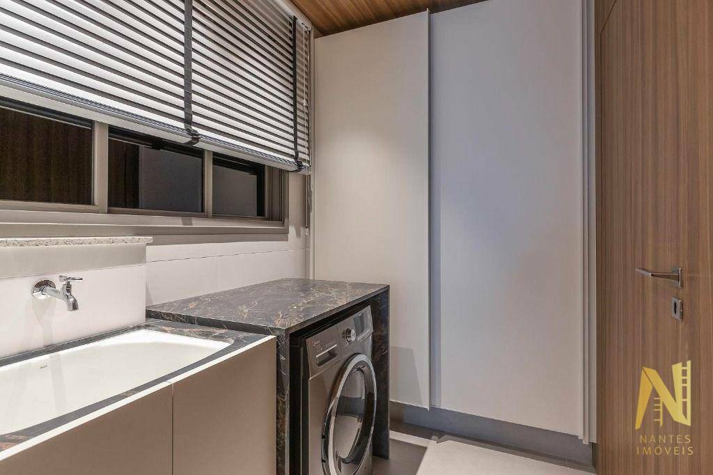 Apartamento à venda com 3 quartos, 127m² - Foto 6