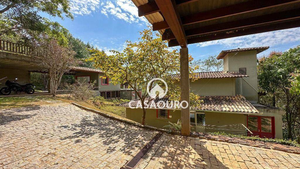 Casa de Condomínio à venda com 5 quartos, 325m² - Foto 29