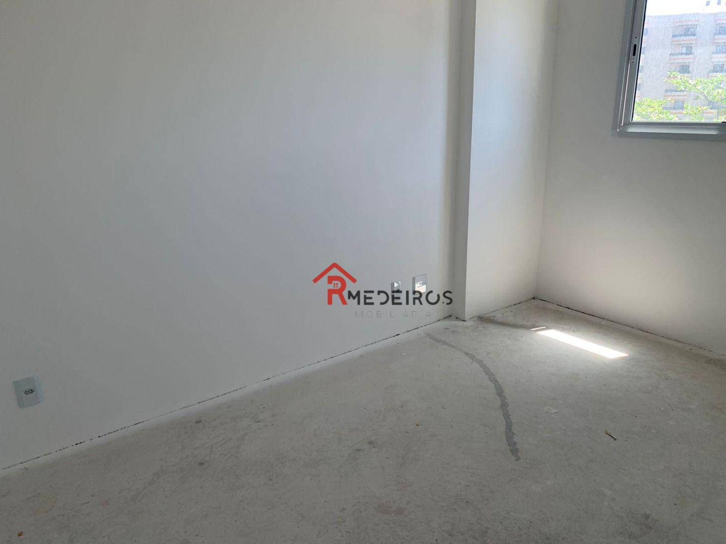 Apartamento à venda com 2 quartos, 80m² - Foto 18