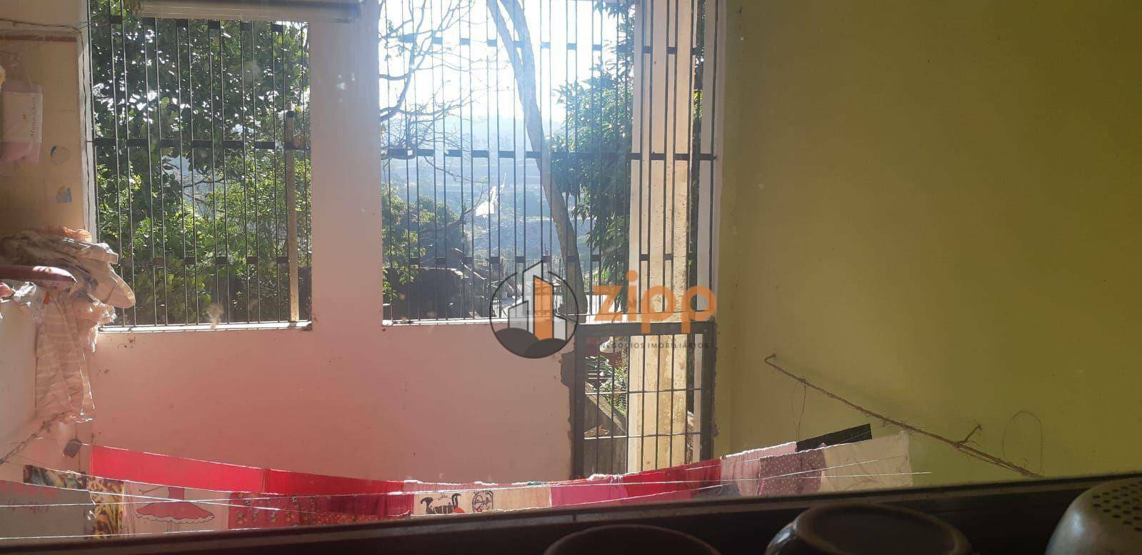 Sobrado à venda com 3 quartos, 200m² - Foto 8