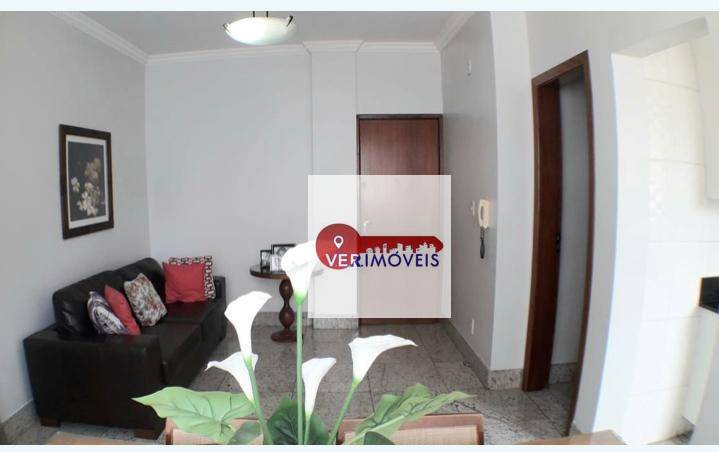 Apartamento à venda com 3 quartos, 65m² - Foto 1