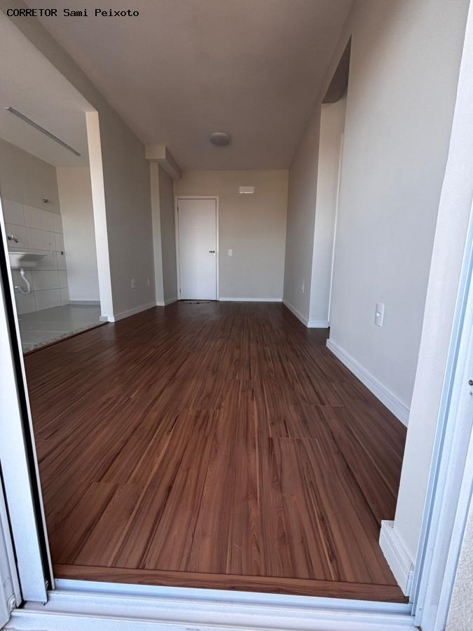 Apartamento para alugar com 2 quartos, 59m² - Foto 18