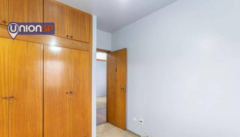 Apartamento à venda com 4 quartos, 154m² - Foto 9