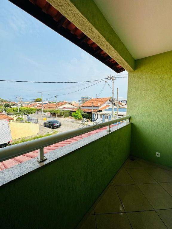 Casa à venda com 4 quartos, 150m² - Foto 12