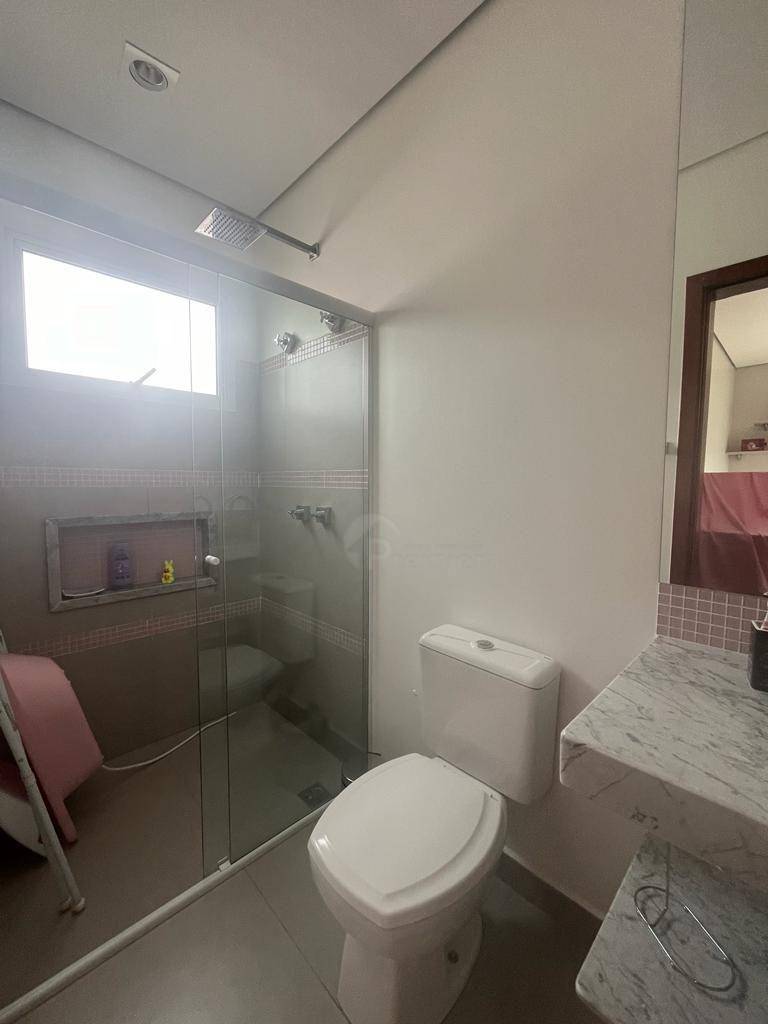 Casa de Condomínio à venda com 3 quartos, 194m² - Foto 18