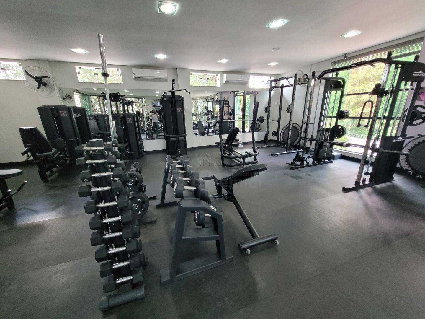 Casa de Condomínio para alugar com 4 quartos, 707m² - Foto 32