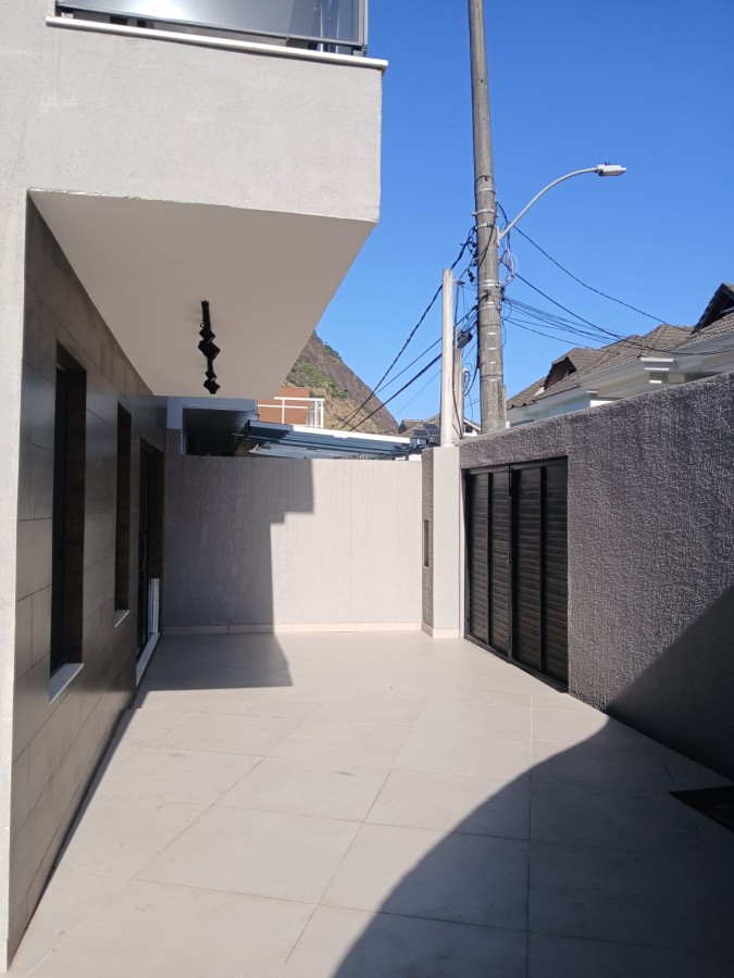 Casa de Condomínio à venda com 4 quartos, 300m² - Foto 5