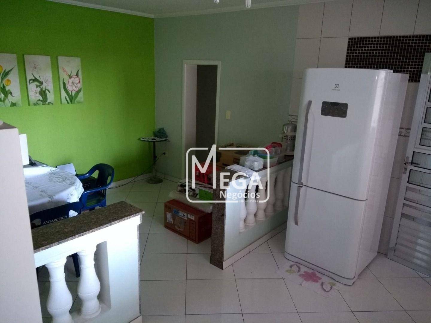 Casa à venda com 7 quartos, 230m² - Foto 6