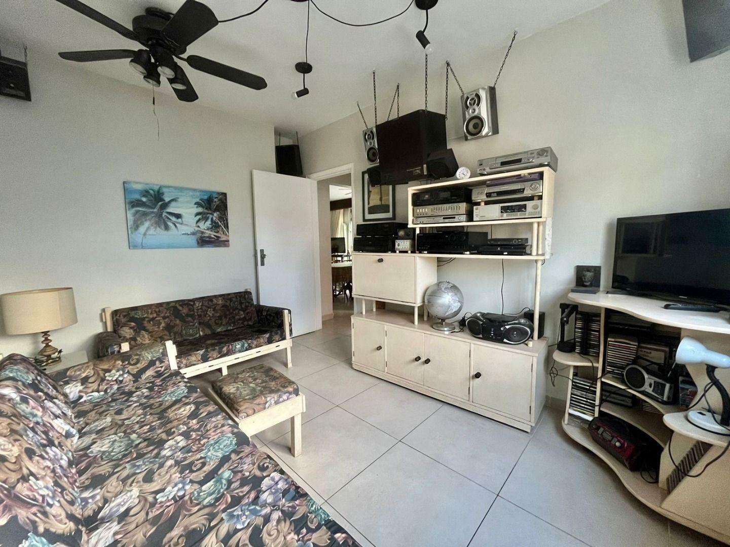 Apartamento à venda com 2 quartos, 100m² - Foto 11