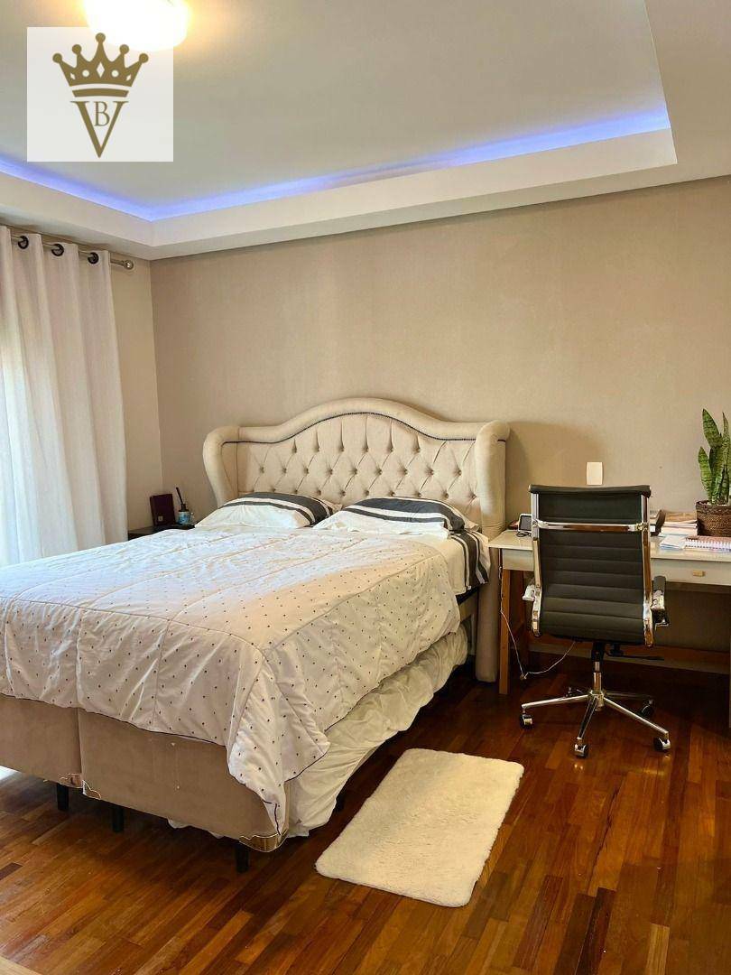 Apartamento à venda com 3 quartos, 261m² - Foto 13